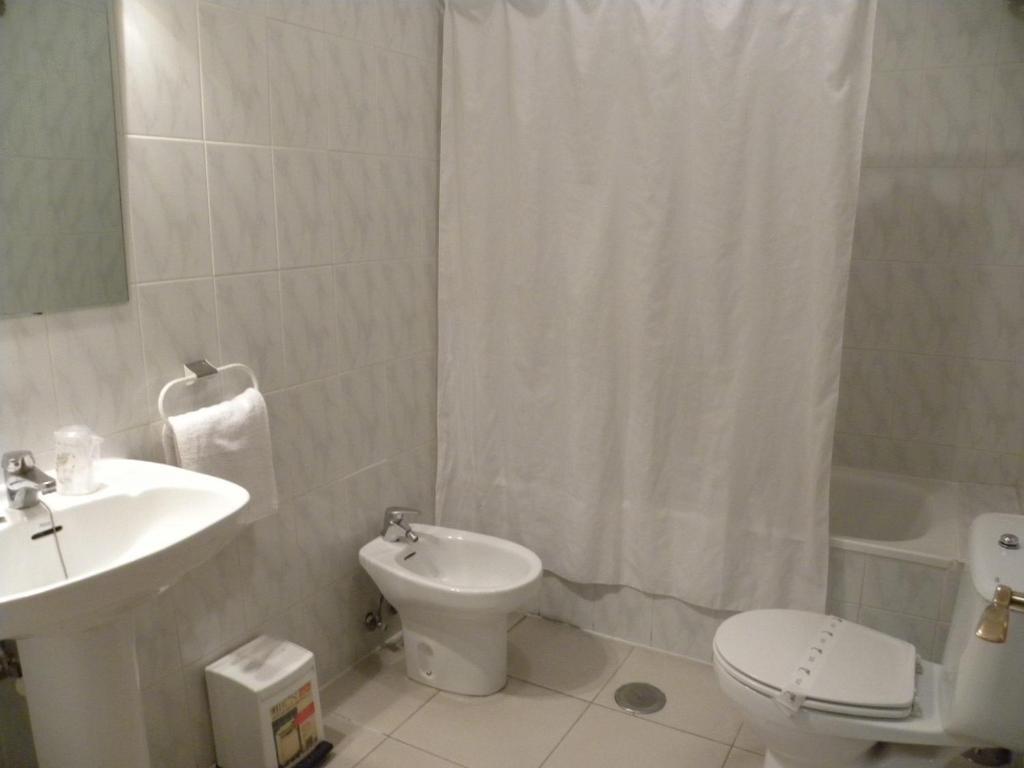 Hostal Las Fuentes Аревало Екстер'єр фото